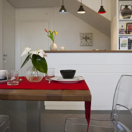 Foyer & Guest house