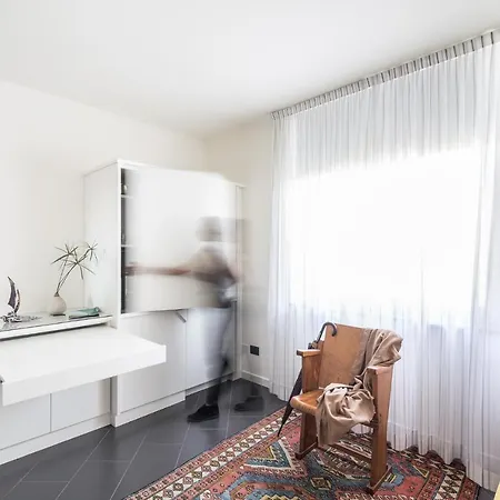 Foyer & Vendégház