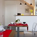 בית הארחה Foyer 4*
