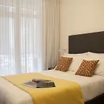 בית הארחה Foyer 4*